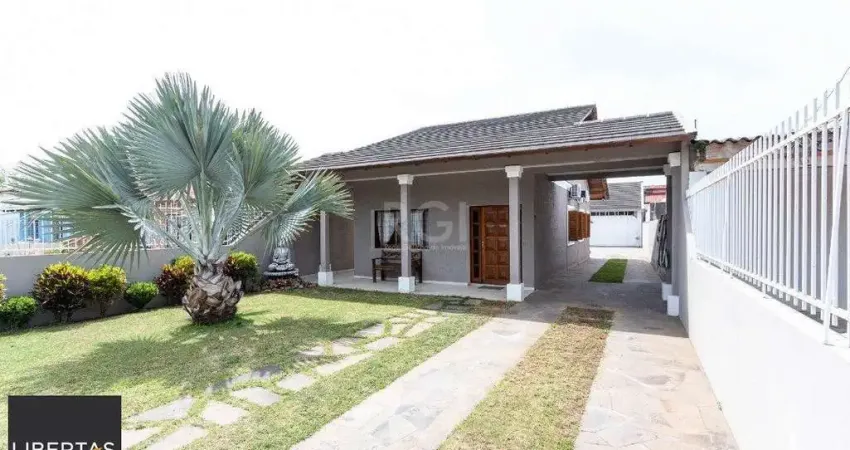 Casa para Venda - 213m², 2 dormitórios, sendo 1 suites, 2 vagas - Hípica