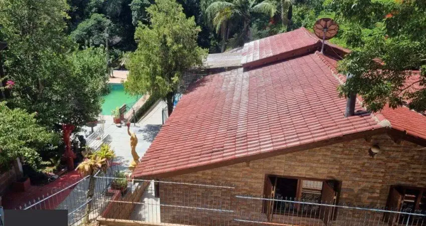 Chácara / sítio com 3 quartos à venda na Estrada Costa Gama, 2970, Hípica, Porto Alegre
