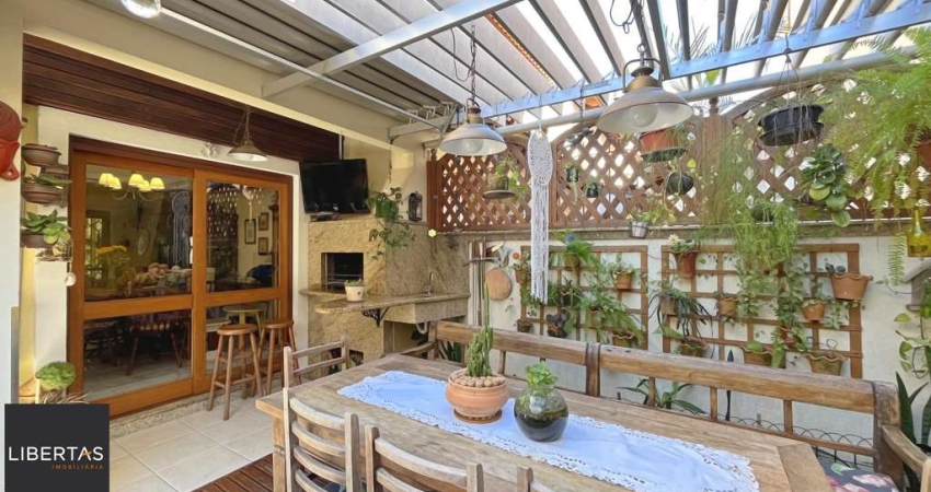Casa em condomínio fechado com 3 quartos à venda na Avenida Eduardo Prado, 1954, Cavalhada, Porto Alegre