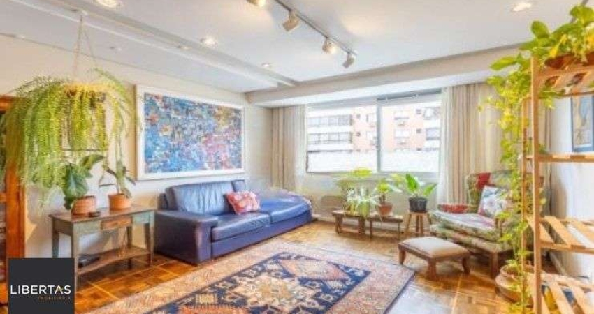 Apartamento amplo e bem localizado no Menino Deus!!