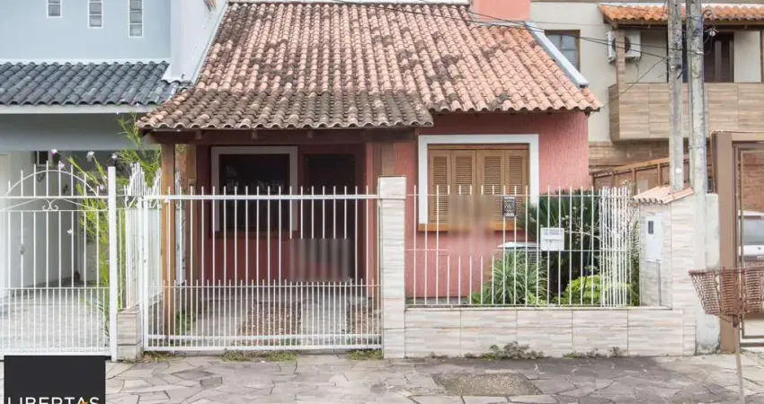 Casa térrea com 2 dormitórios I Bairro Hípica