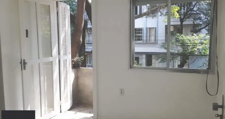 Apartamento, 117 m², 4 quartos, 1 suíte, Centro Histórico- Porto Alegre/RS
