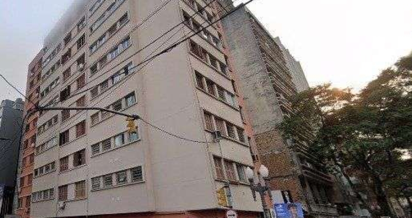 APARTAMENTO STUDIO, COM VISTA PARA O GUAÍBA NO CENTRO HISTÓRICO