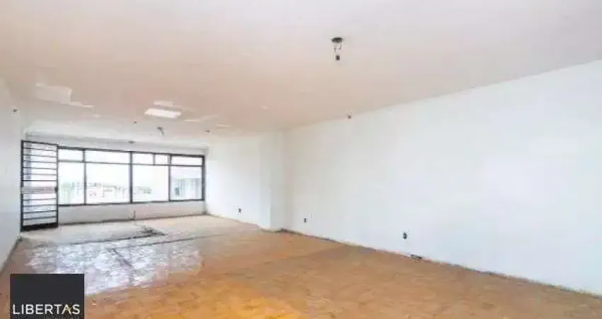 Ótima casa no bairro Três Figueiras, com 4 dormitórios e 5 vagas de garagem