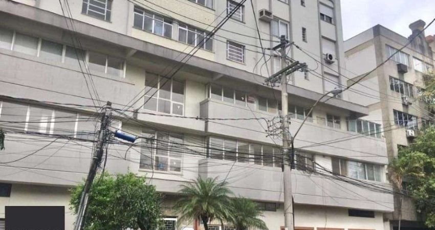 Ótima sala, com 02 vagas, prédio com elevador, no Passo da Areia
