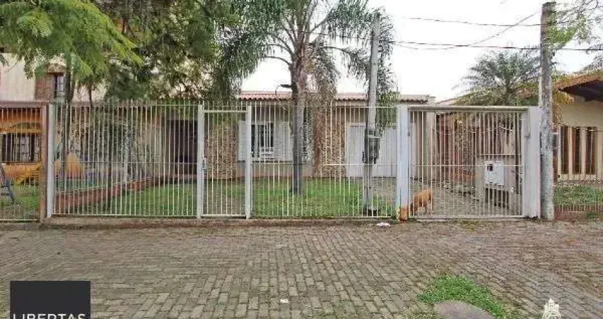 Casa para Venda - 180m², 3 dormitórios, sendo 1 suites, 2 vagas - Jardim Verde