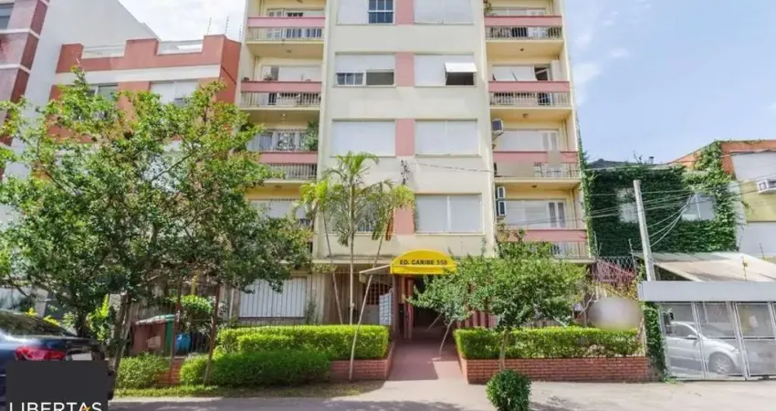 Apartamento com 3 dormitórios em prédio com elevador no bairro santa cecília