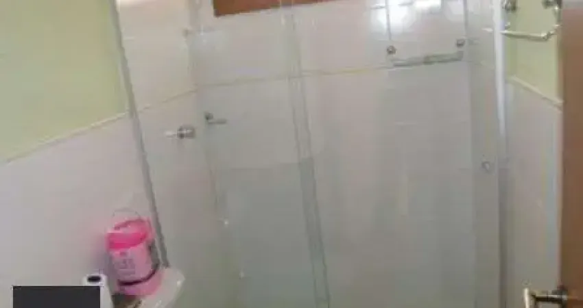 Casa para Venda - 300m², 3 dormitórios, sendo 1 suites, 4 vagas - Vila Nova