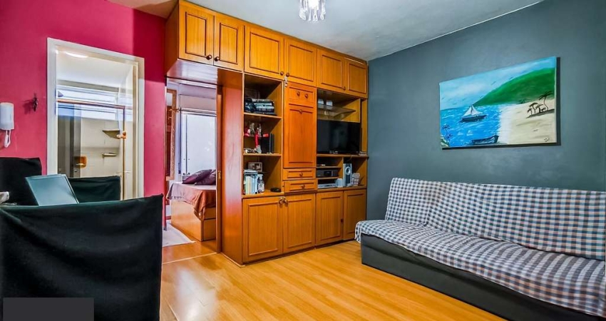 Apartamento de 1 dormitório com sacada na Barão do Gravataí, Menino Deus
