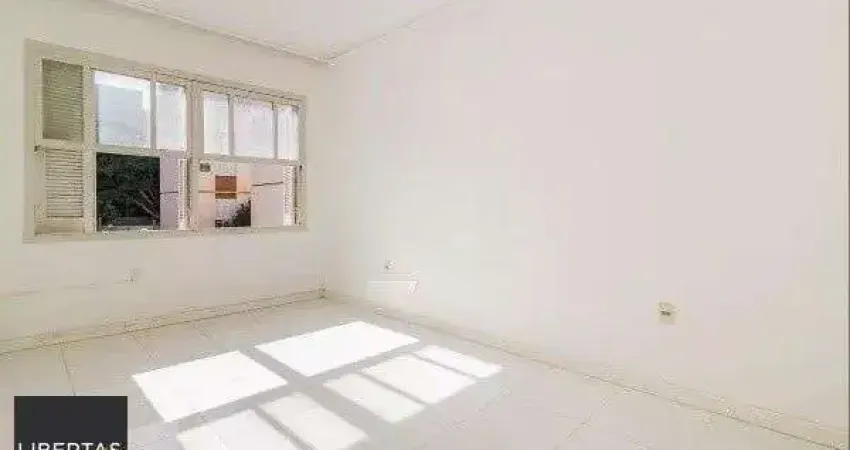 Vende-se apartamento semi-mobiliado de 2 quartos - Menino Deus