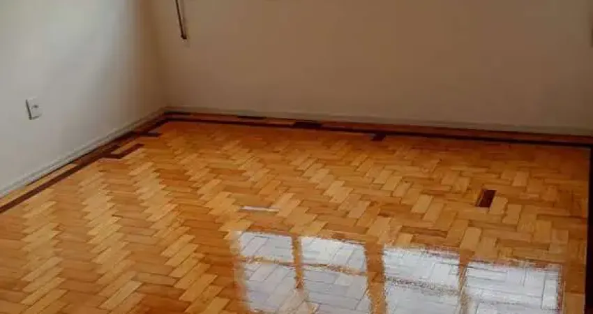 Apartamento com 108 metros privativos com 2 dormitórios na rua santa cecilia.