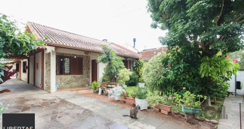Casa térrea com  hall de entrada ,4 dormitórios