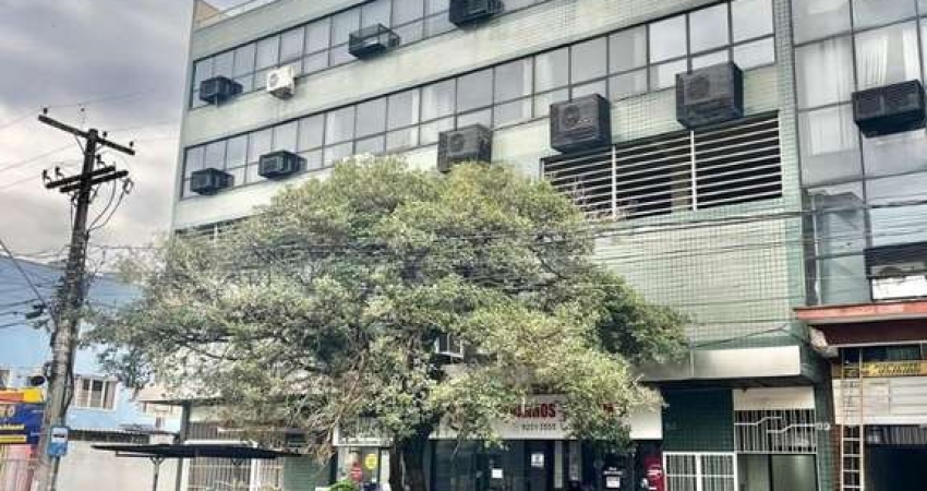 Vende sala comercial de 27 m2