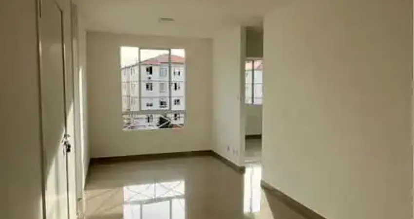 Apartamento Reformado com 03 dormitórios e vaga de garagem no Alto Petrópolis