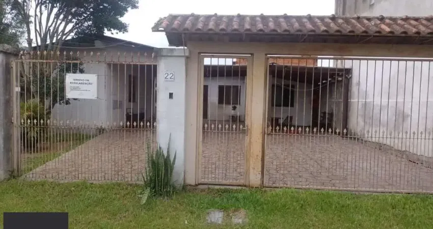 Casa no Bairro Ponta Grossa com terreno medindo 10x30.