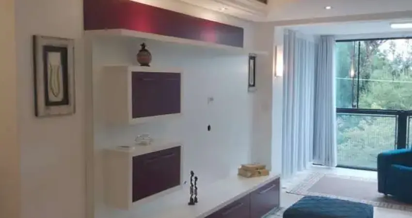 Apartamento 03 dormitórios 1 suíte 1 vaga de garagem no Bairro Menino Deus