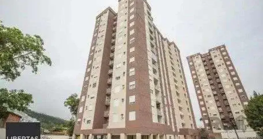 Ótimo apto em Condominio Fechado