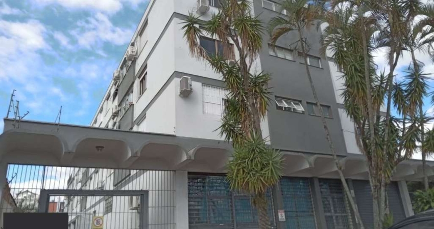 Apartamento com 1 quarto e 1 vaga de garagem no Bairro Sarandí