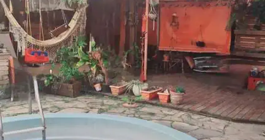 Casa com 5 quartos à venda na Rua Santos Neto, 40, Petrópolis, Porto Alegre