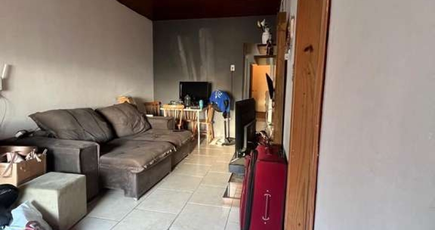 casa com 4 Dormitórios no Bairro Restinga