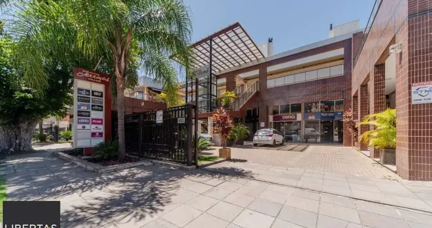Excelente Sala Comercial com Terraço. Local Privilegiado do Bairro Tristeza