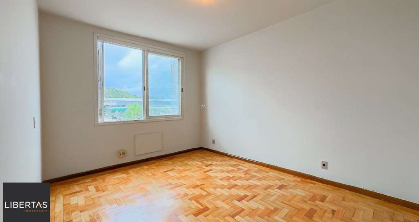 Apartamento 2 Quartos, 58m² no bairro Vila Ipiranga – Ótima Localização !