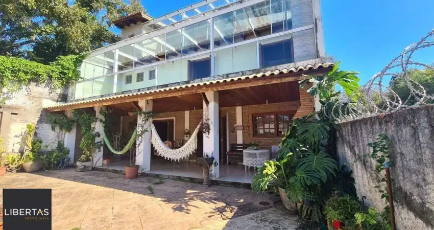 Casa com 4 quartos à venda na Rua Santa Cruz, 33, Santa Tereza, Porto Alegre