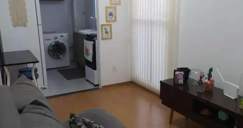 Apartamento na Protásio Alves