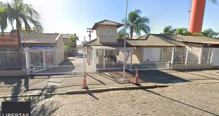 Casa em Condomínio com 03 quarto e 01 Vaga no Bairro Humaitá