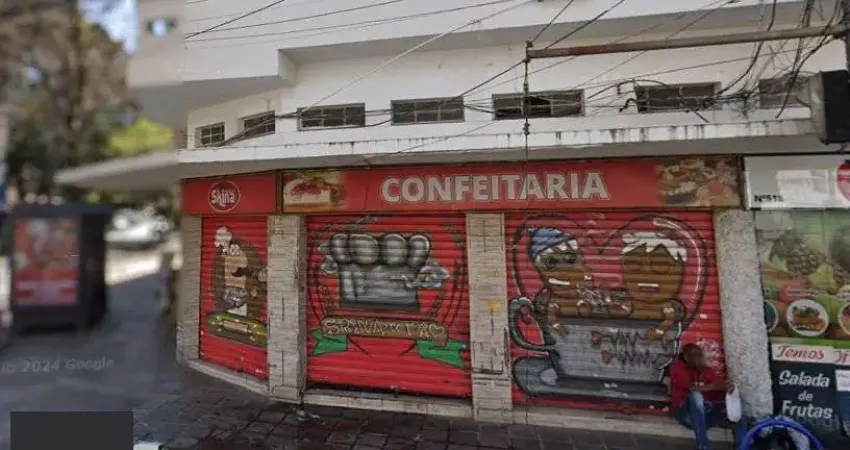 Loja de esquina na Avenida Protásio Alves Bairro Rio Branco