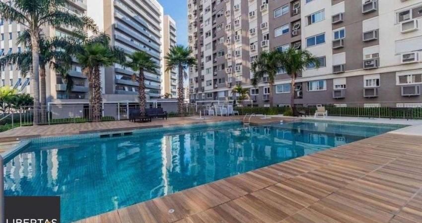 Apartamento de 2 dormitórios , 1 vaga coberta no bairro São Sebastião