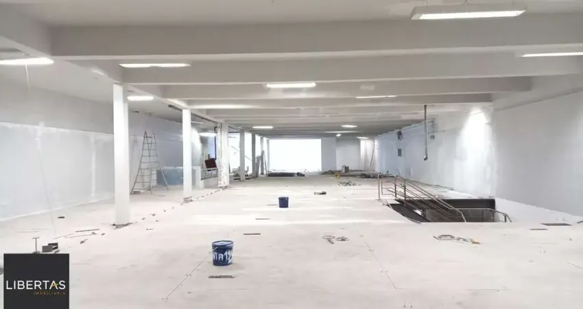 Imóvel comercial na rua Rua Vinte e Quatro de Outubro, no bairro Moinhos de Vento, em Porto Alegre