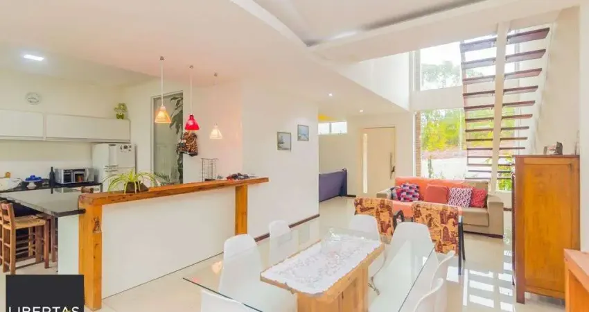 Casa em Condomínio 3 dorms à venda Avenida Juca Batista, Hípica - Porto Alegre