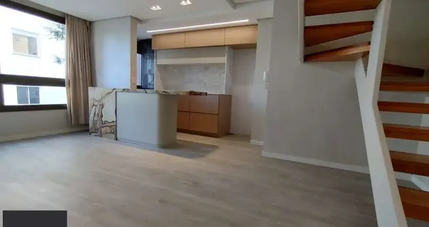 Lindo Duplex 2 dormitórios todo reformado na Dona Laura