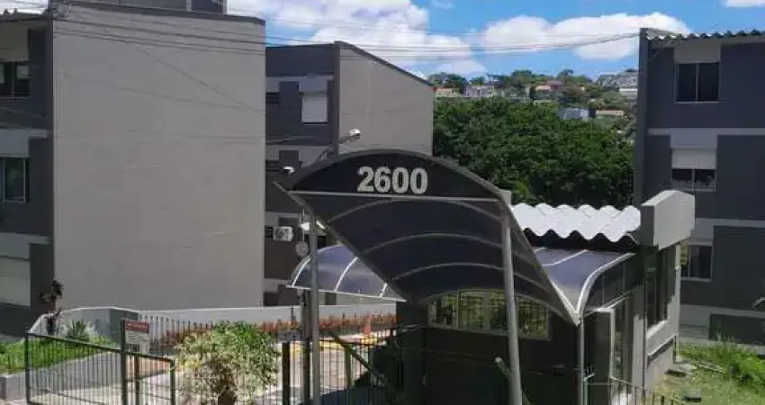 Apartamento com 02 dormitórios com vaga de garagem por convenção
