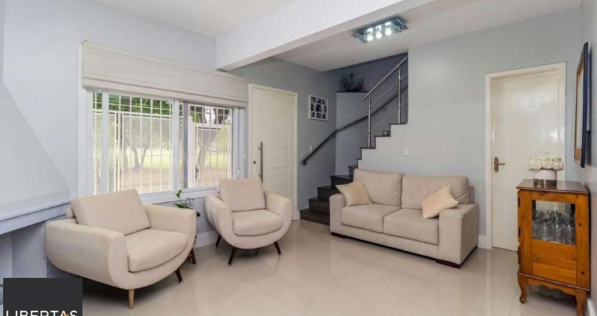 Casa com 3 dormitórios no Bairro Vila Ipiranga