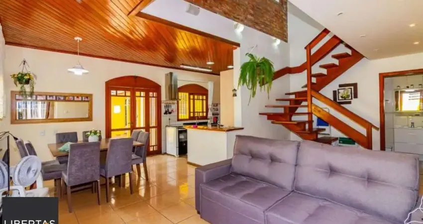 Casa com 5 dormitórios no Bairro Sarandí