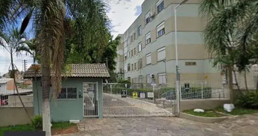 Excelente apto reformado 2 dormitórios com dependência de empregada