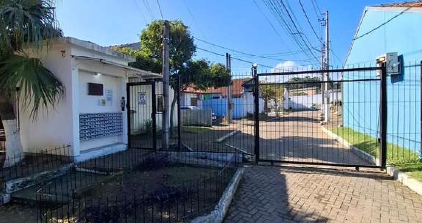 Casa de 1 Dormitório dentro de condomínio fechado no bairro Guáruja.