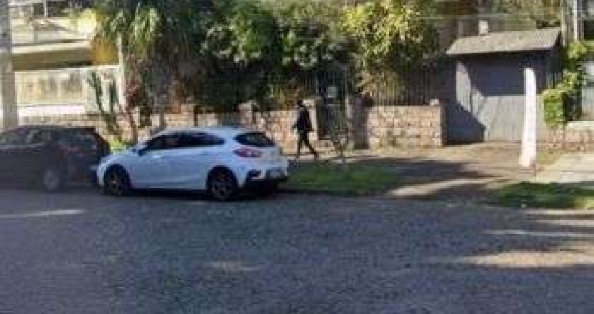 Casa de alvenaria com 104,37m² 3 dormitórios sendo 1 suíte, 2 vagas cobertas