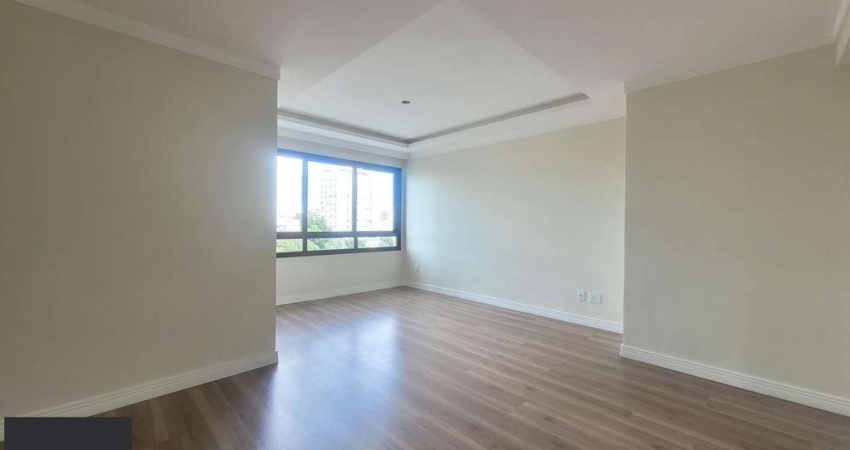 Excelente Apartamento 3 dormitórios com duas vagas no Rio Branco