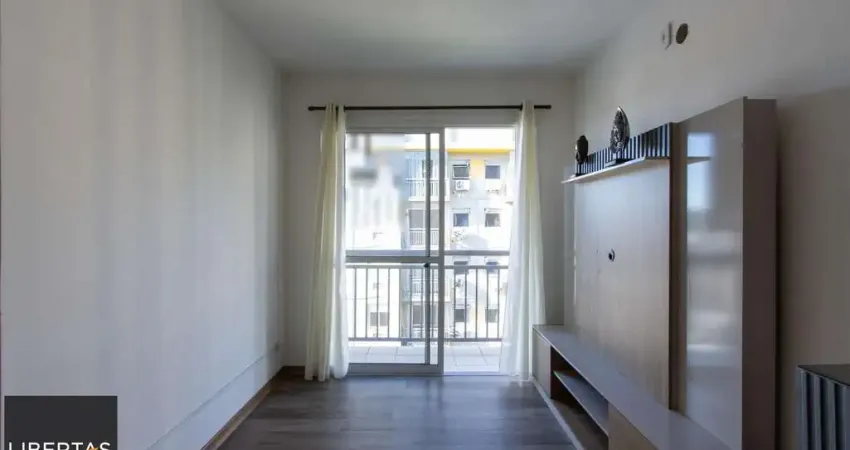 Apartamento de 3 dormitórios, 1 suíte e 1 vaga coberta.