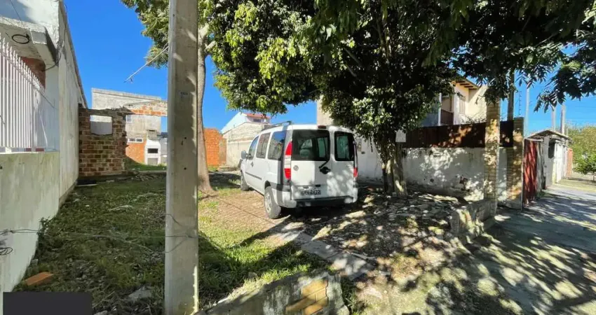 Terreno plano, com 125m² de área total (dimensão 5x25m), localizado no Moradas da Hípica