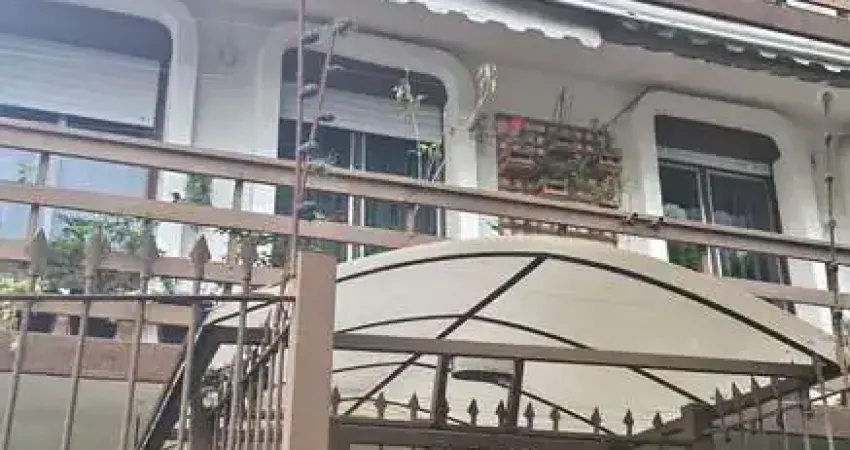 Condomínio Edifício Mediterrâneo Apartamento 2 dormitórios no Bairro Petrópolis