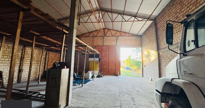Barracão / Galpão / Depósito à venda na Beco do Parafuso, 105, Lageado, Porto Alegre