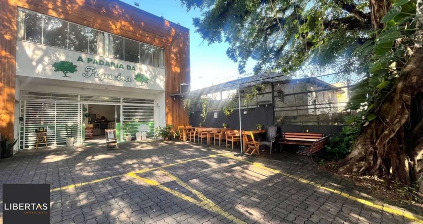 Excelente loja a venda bairro Tristeza, com 202m2. Aceita dação.