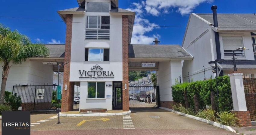 Casa em Condomínio fechado, 5 dormitórios sendo 2 suítes, 5 banheiros, 203 m² de área privativa, 2 garagem cobertas