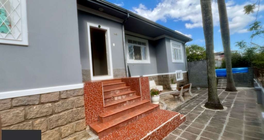 Casa com 3 quartos à venda na Rua Cangussu, 148, Nonoai, Porto Alegre