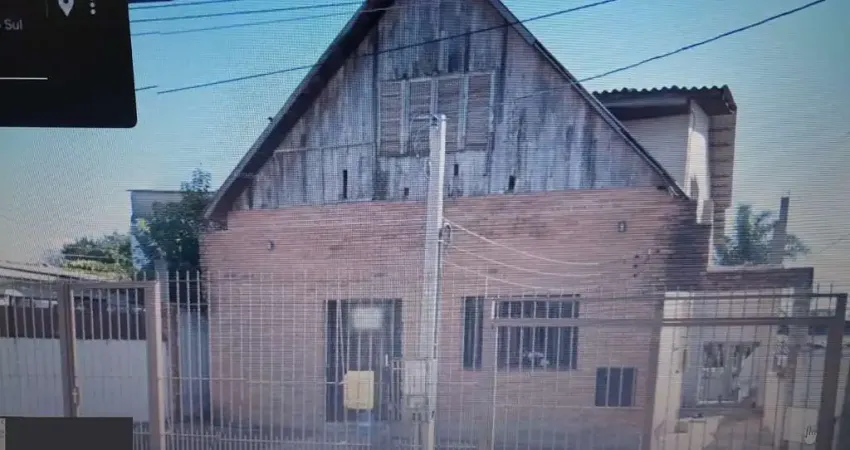 Terreno com prédio, Oportunidade excelente para construir Edifício
