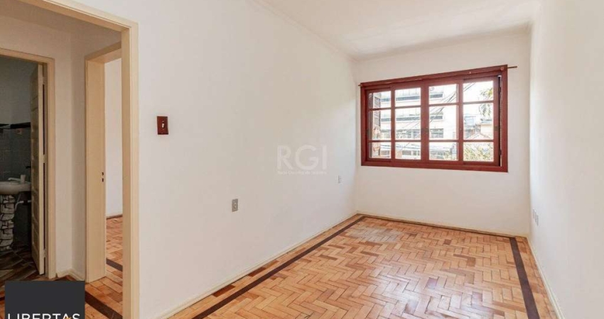 Apartamento com 1 quarto à venda na Avenida Cristóvão Colombo, 2472, Floresta, Porto Alegre